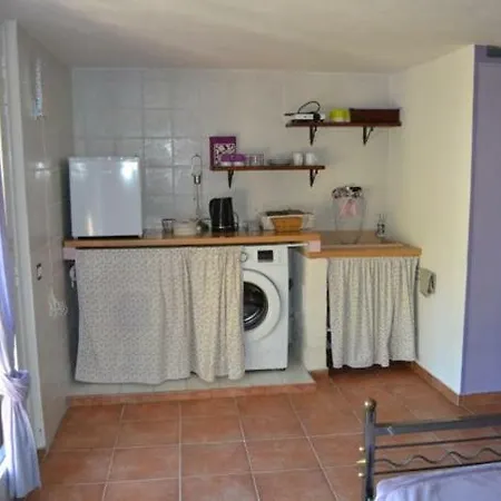 La Lavanda Guest house